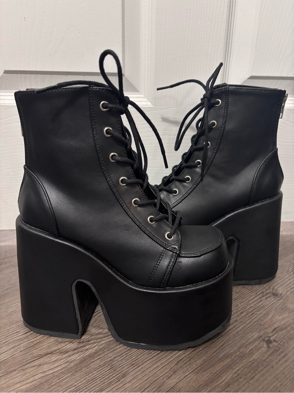 Demonia Camel-203 Black Platform Boots